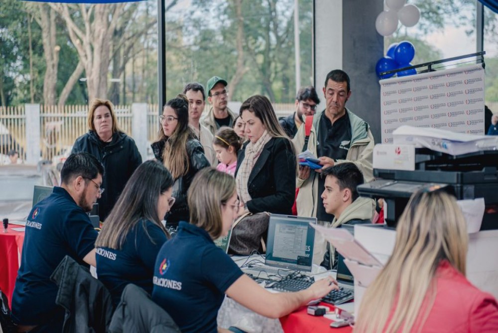 Boom de Servicos: Paraguai Registra Recorde de Novos Prestadores em 2025 e Atrai Empreendedores Brasileiros
