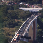 Caos Logístico na Ponte da Amizade: O Custo da Ineficiência Estatal na Fronteira